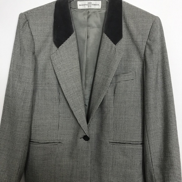 Meeting Street houndstooth blazer w/velvet collar - Picture 2 of 8